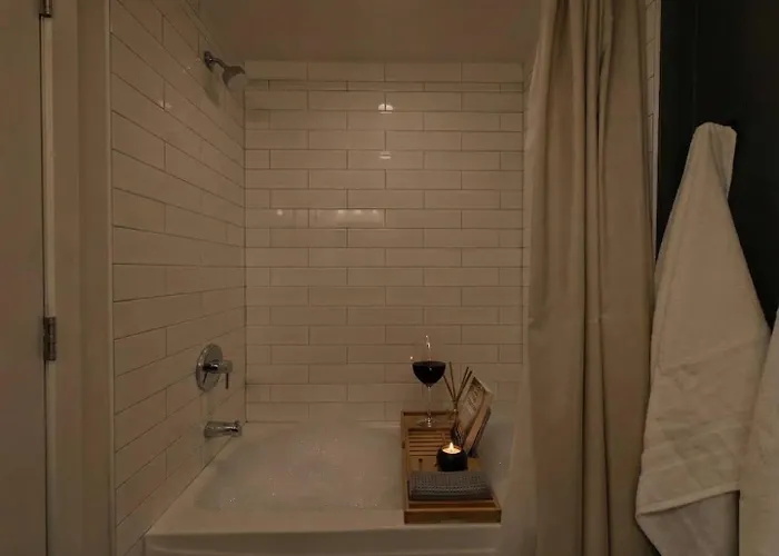 Peaceful Boho Retreat Free Private Parking Appartement *